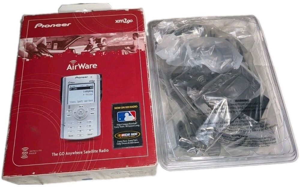 Pioneer AirWare XM2Go GEX-AIRWARE1 Portable XM Satellite Radio Receiver Bundle